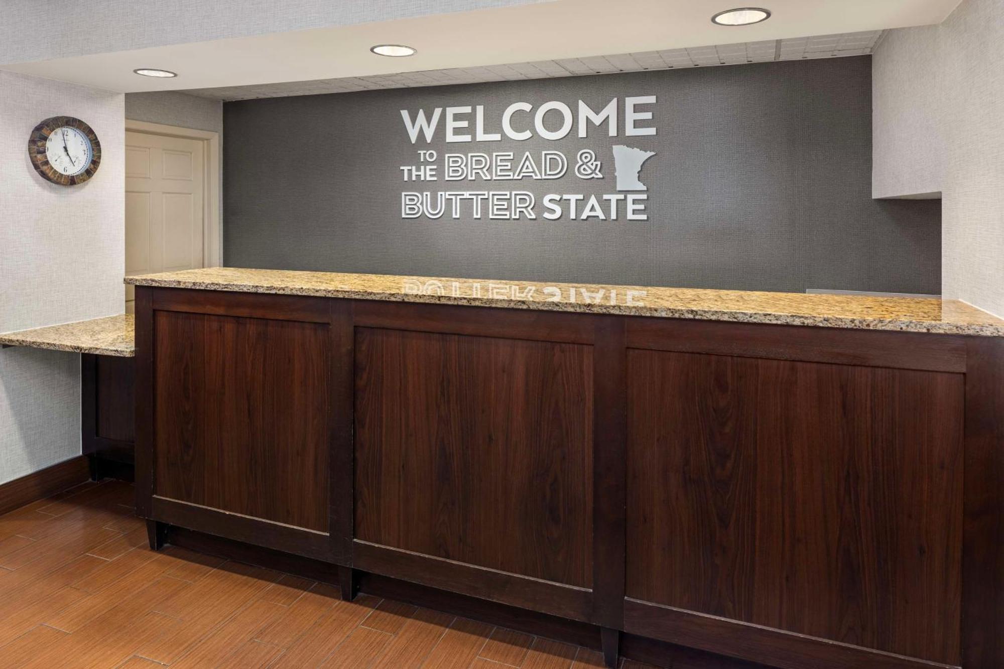 Hampton Inn Minneapolis Northwest Maple Grove Eksteriør billede
